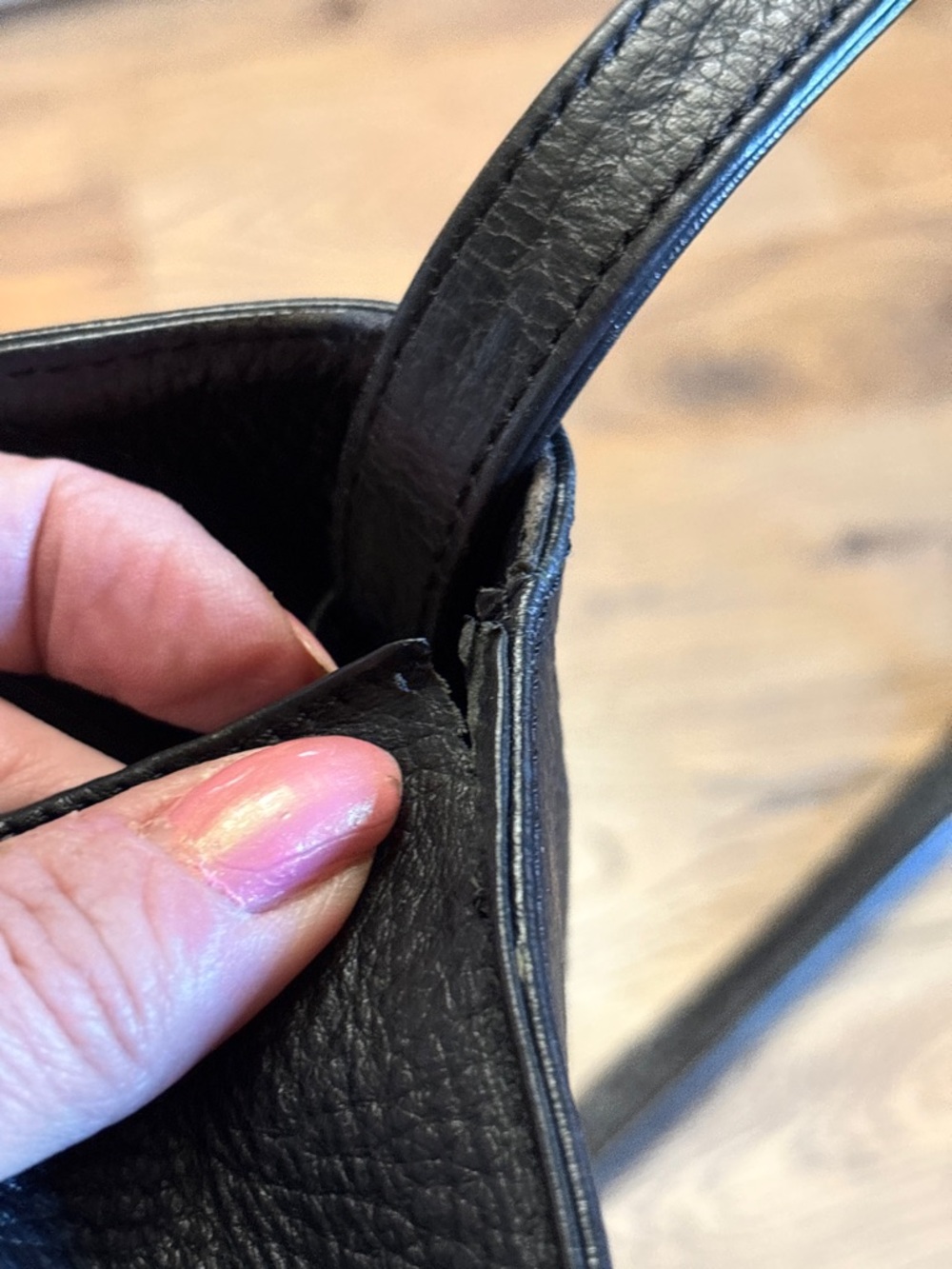 Cuyana Leather Shoulder/Crossbody Bag - Picture 10 of 10